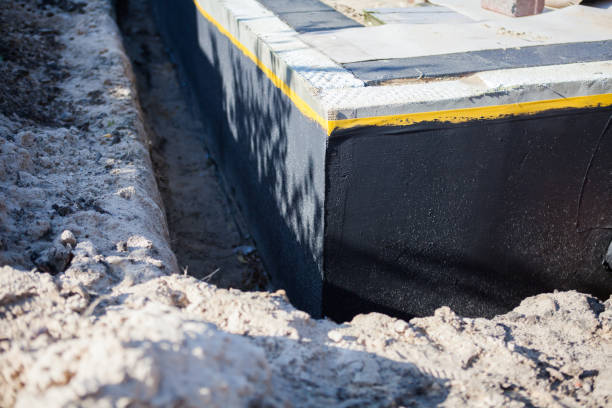 Professional Vapor Barrier Installation technician working in Carle Place, NY